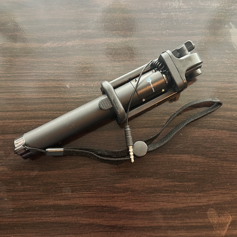 Stalion Selfie Stick 🤳  Handheld Extended Wired Monopod Photo & Video Recorder - Picture 5 of 15